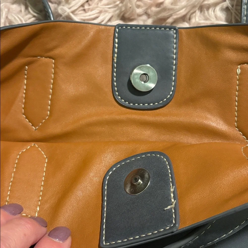 Shiraleah (Boutique) Vegan Leather Tote